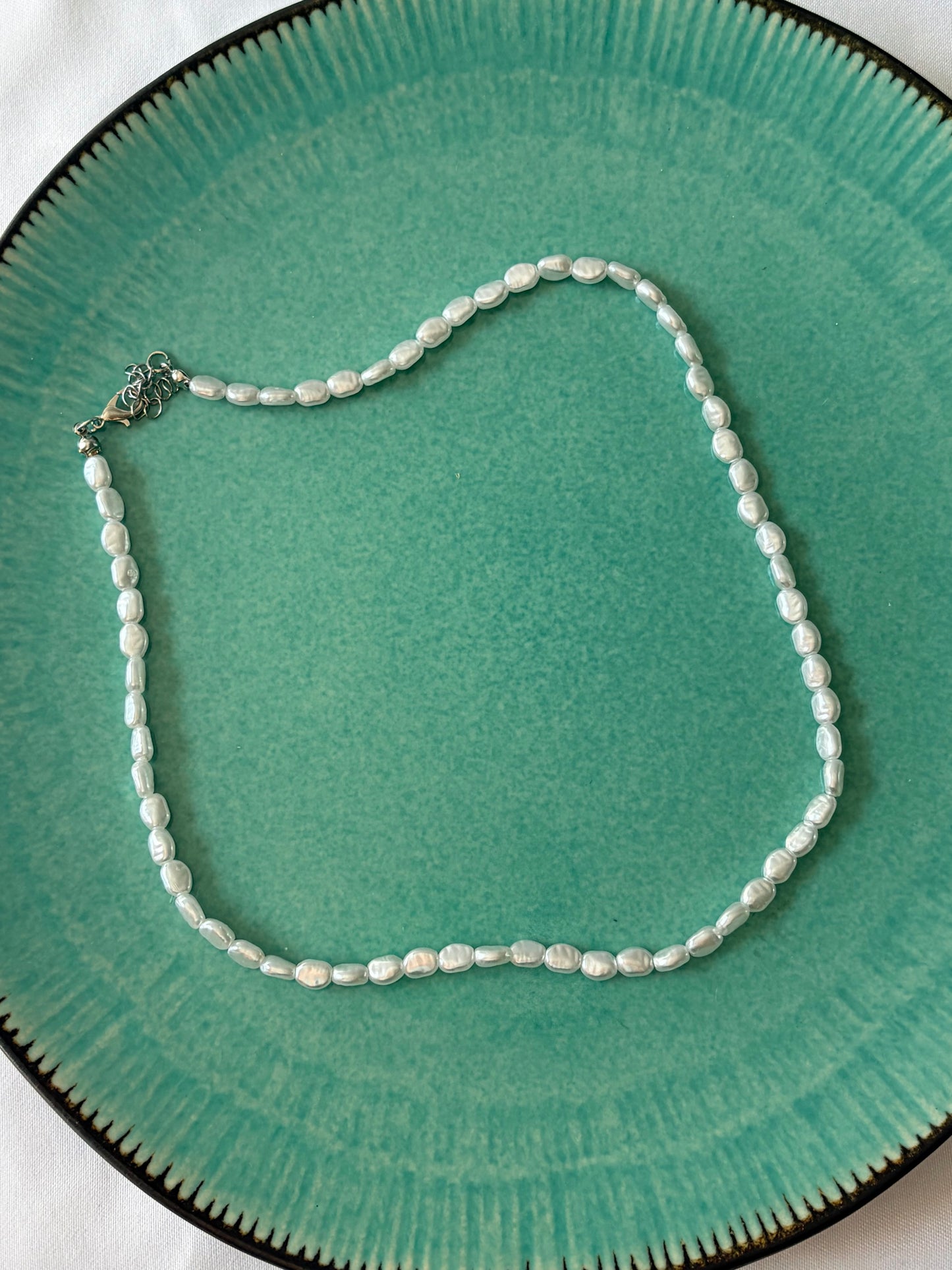 LUNA GLOW NECKLACE