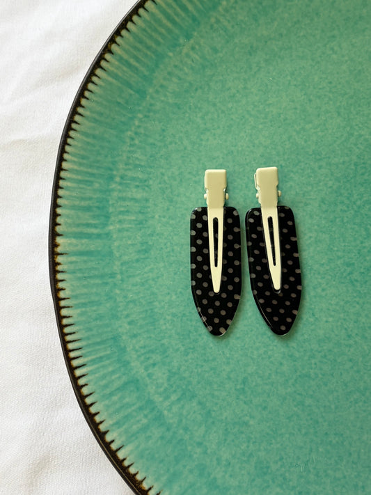 BLACK POLKADOT HAIR PIN