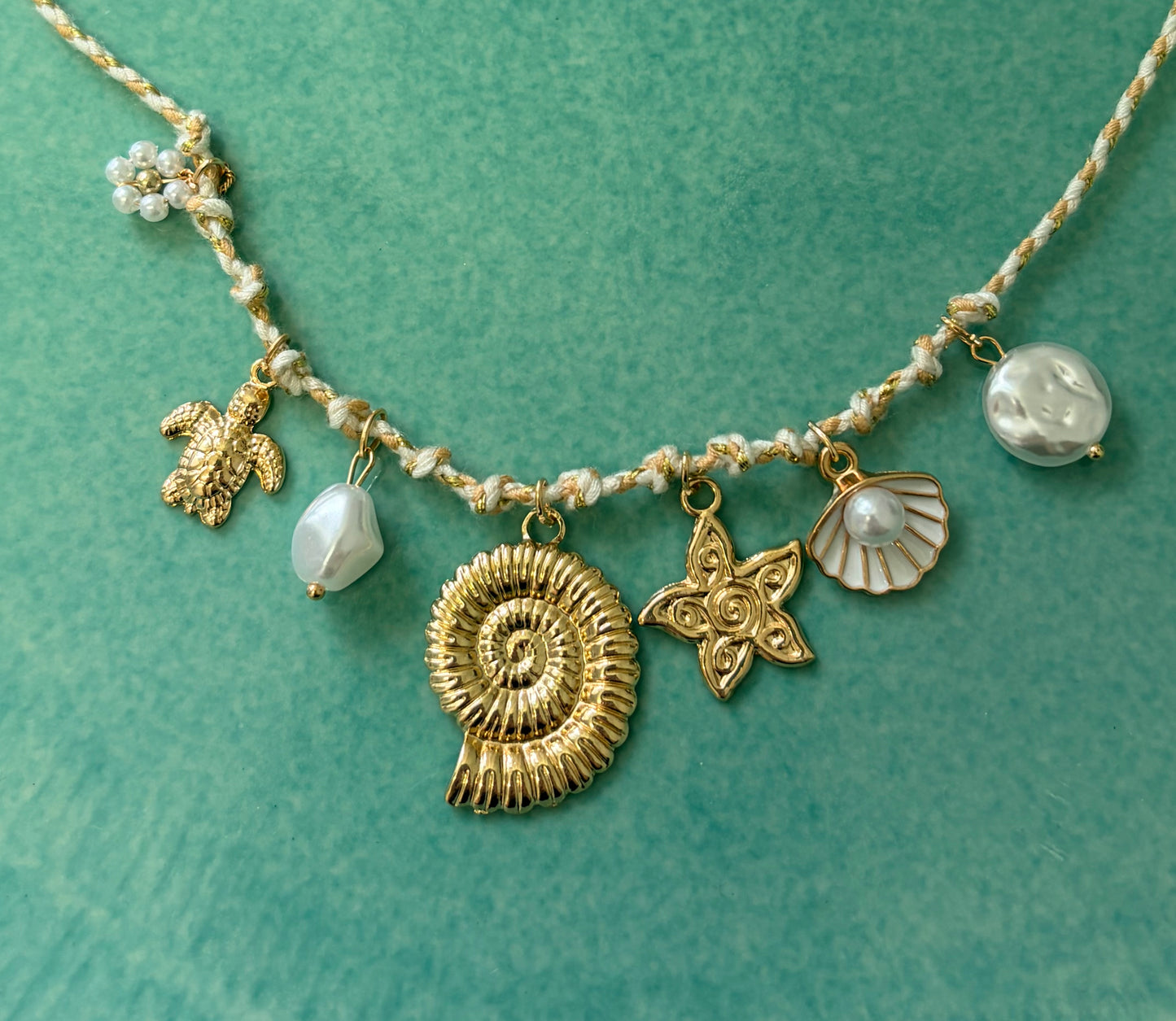CORA NECKLACE