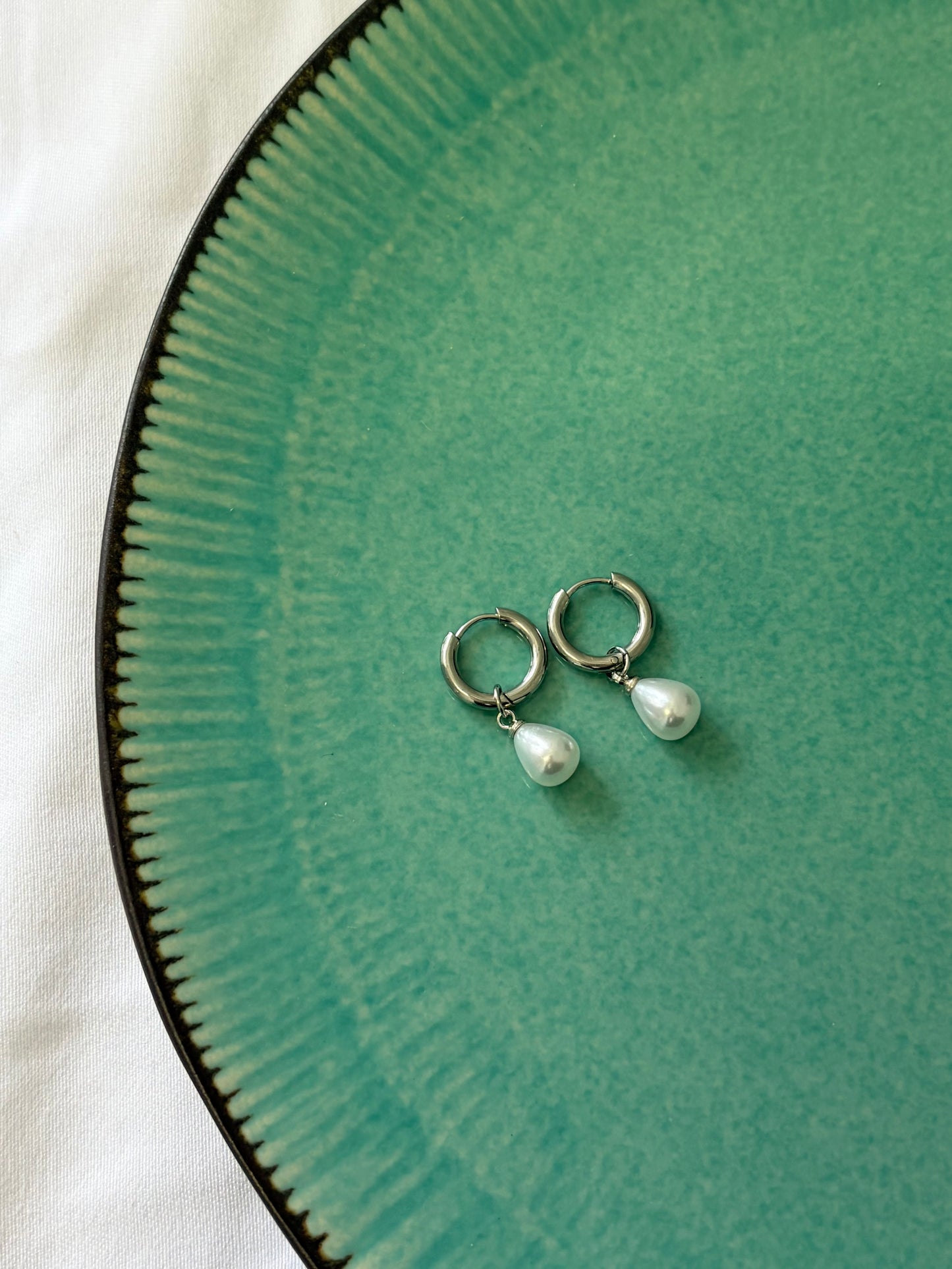 LUCY EARRINGS