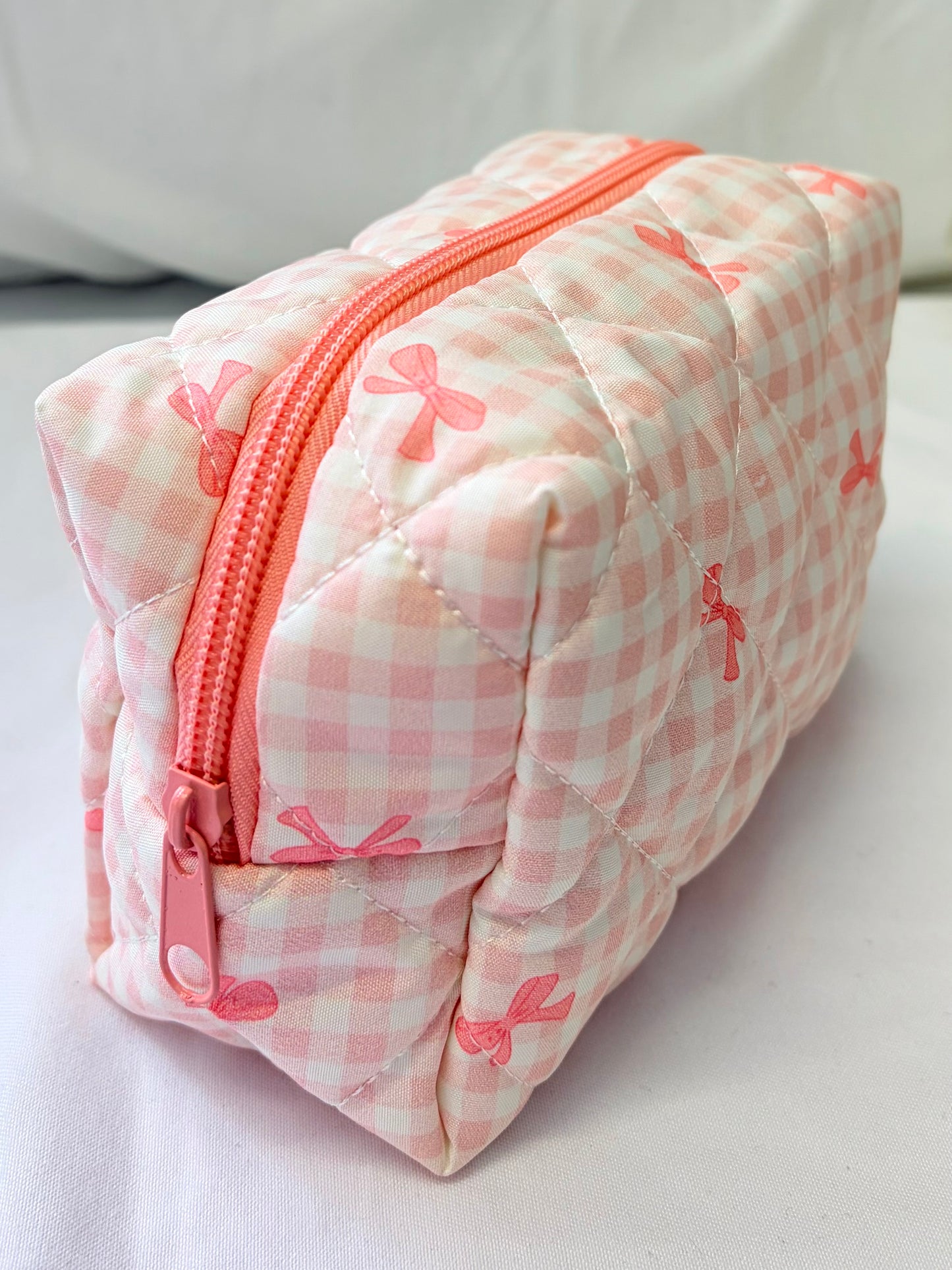 RIBBON POP BOW COSMETIC BAG