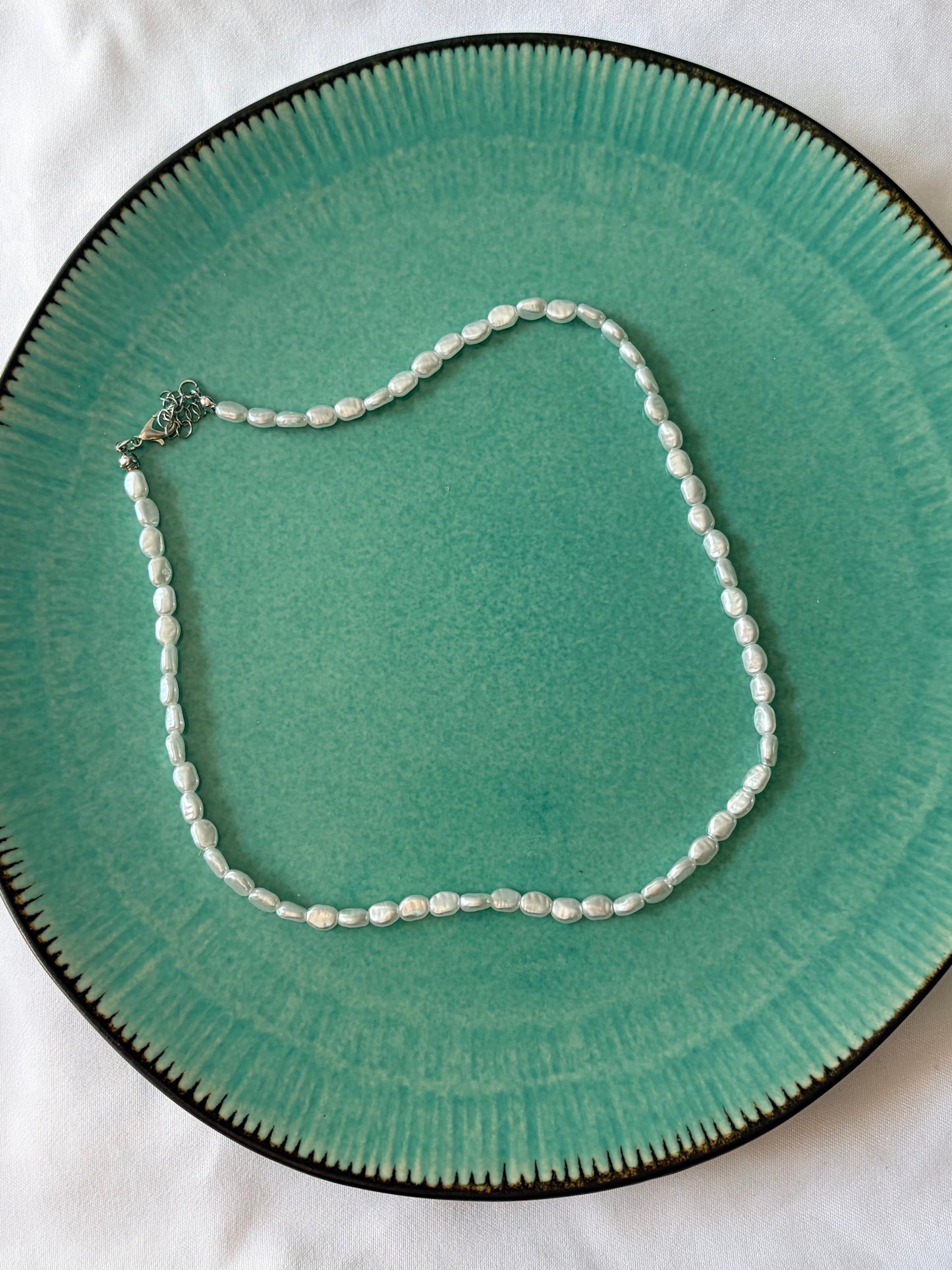 LUNA GLOW NECKLACE