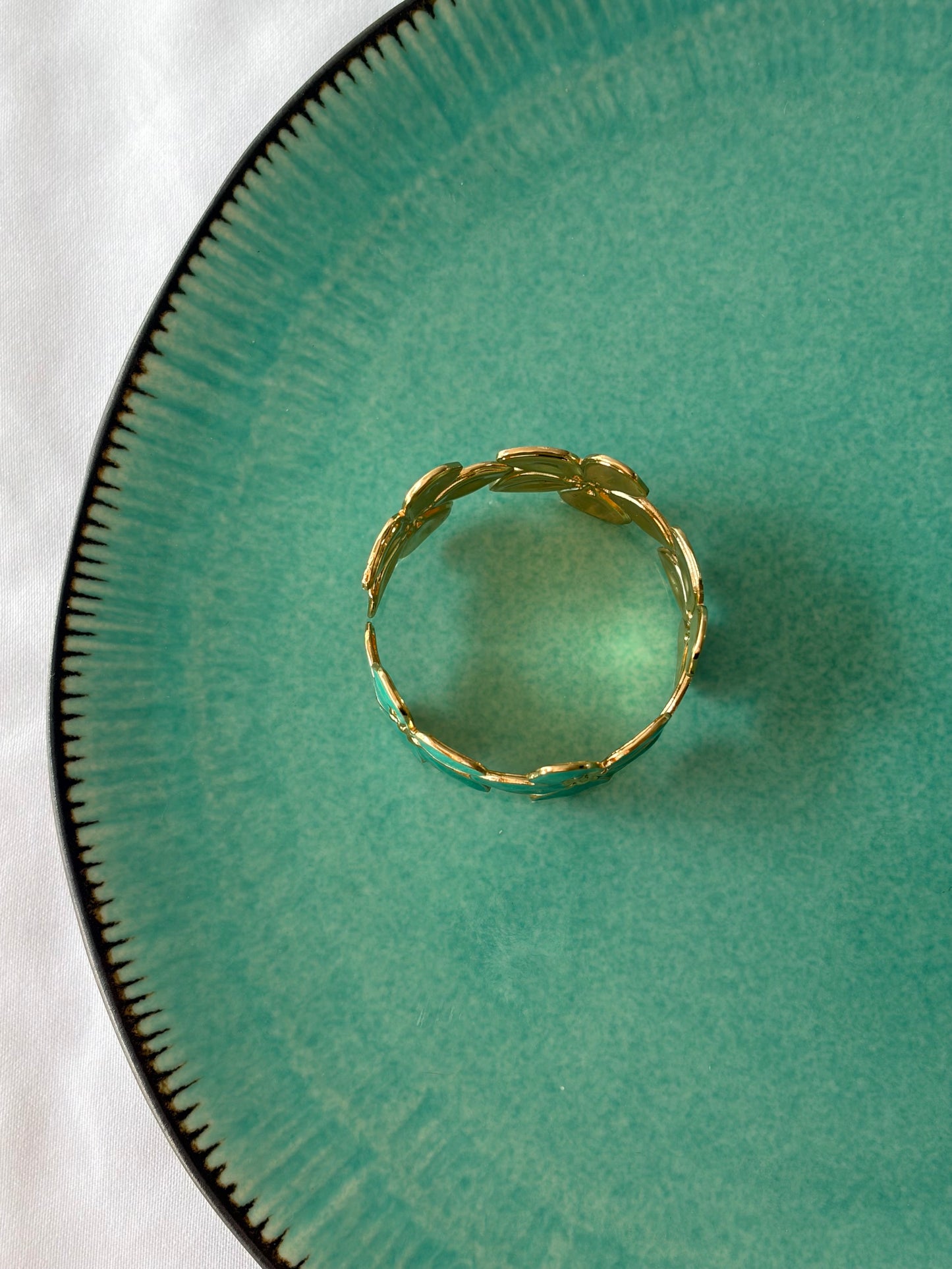 GREEN IVY BRACELET