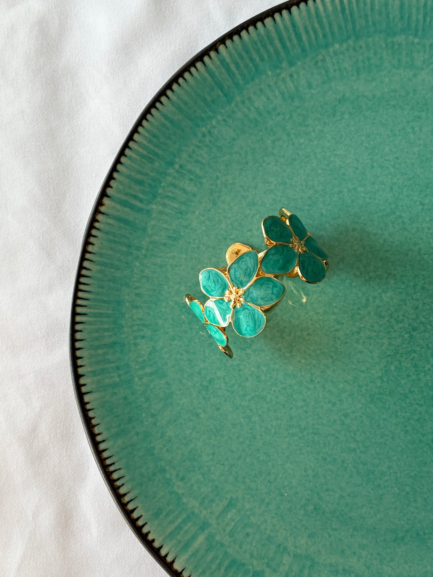 GREEN IVY BRACELET