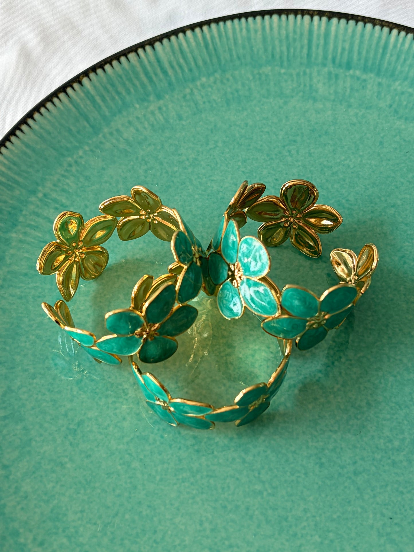 GREEN IVY BRACELET