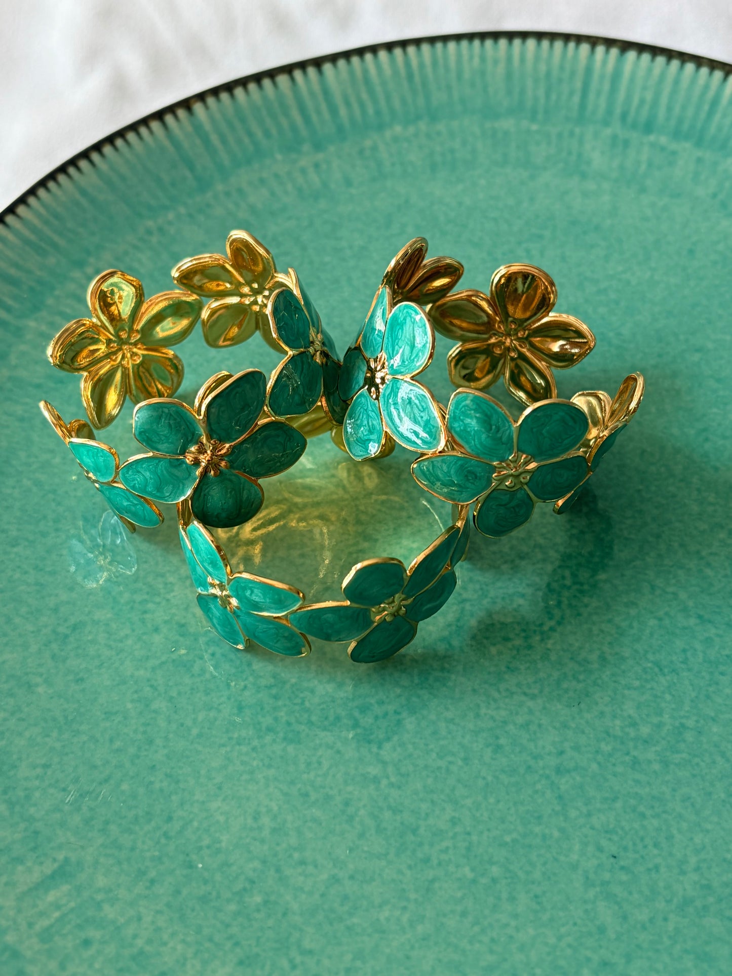 GREEN IVY BRACELET
