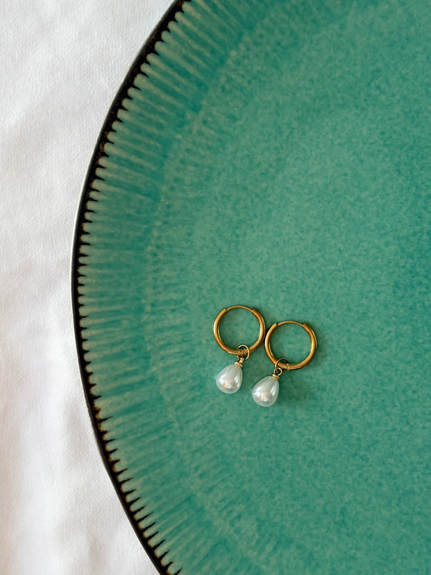 MOLLY EARRINGS