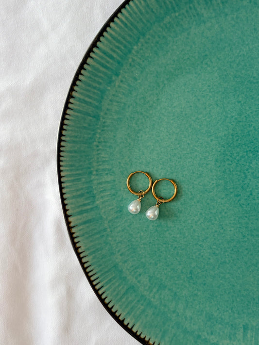 MOLLY EARRINGS