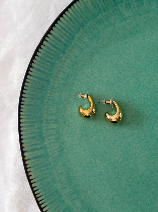 LUNA EARRINGS IN GOLD