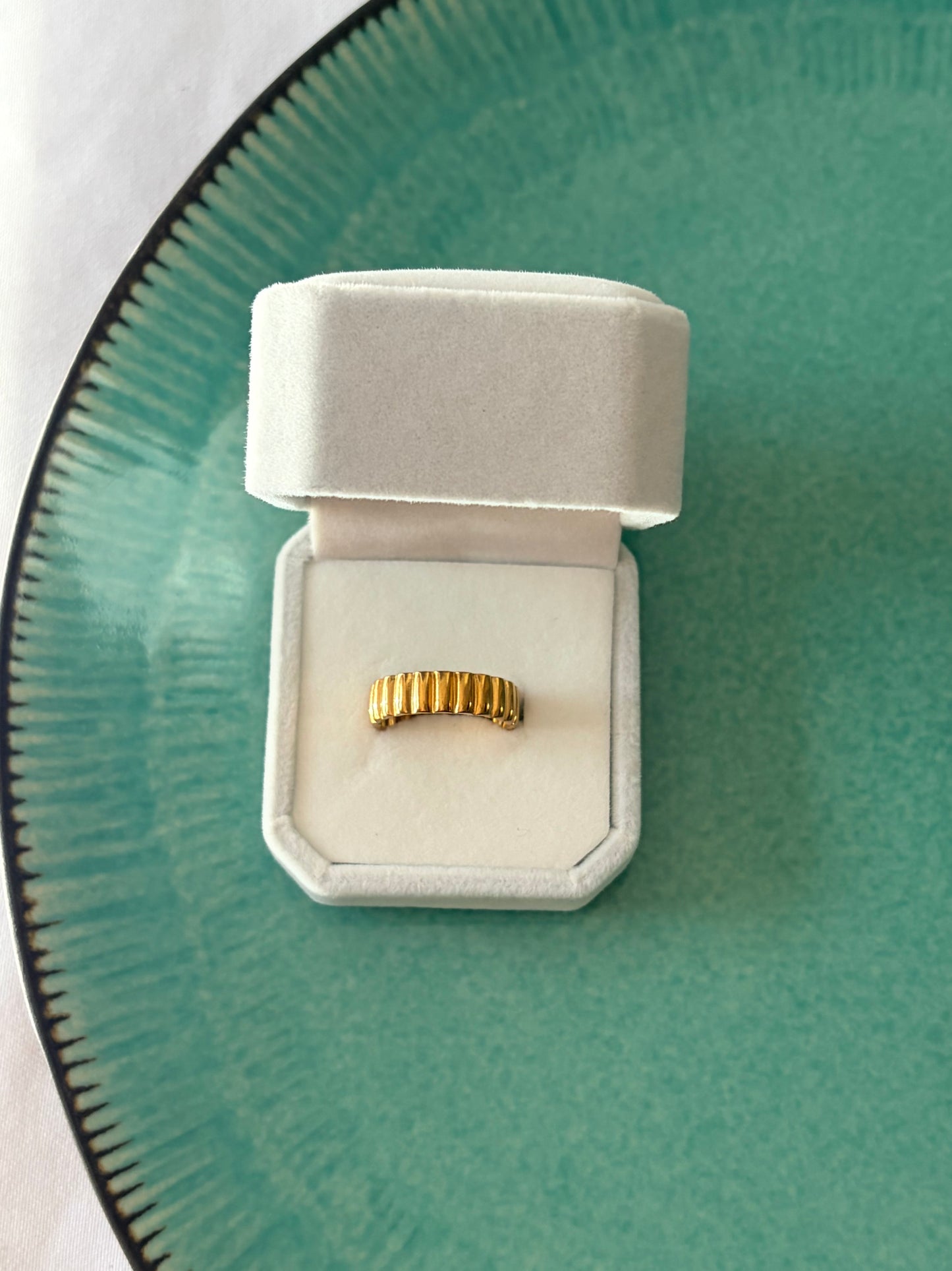 STAZIA RING