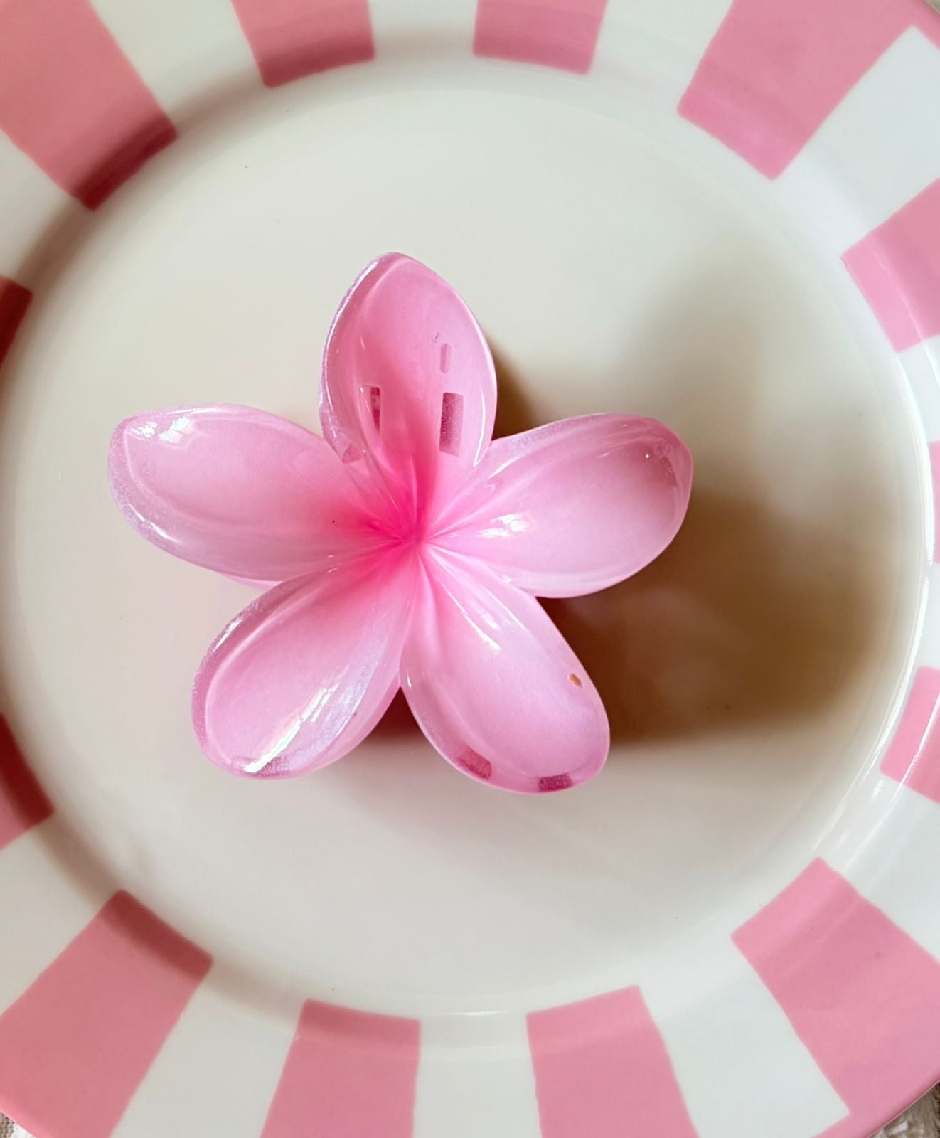 PINK FLORAL HAIR CLIP