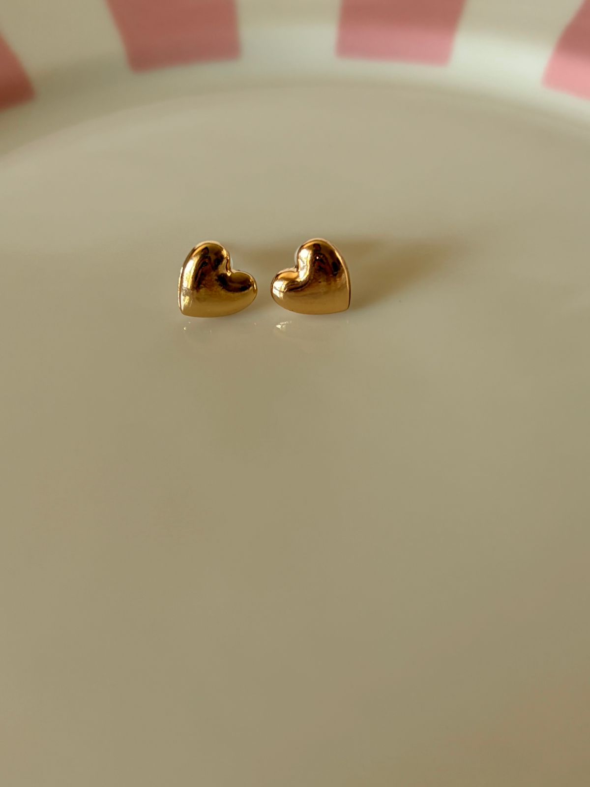LOVE EARRINGS