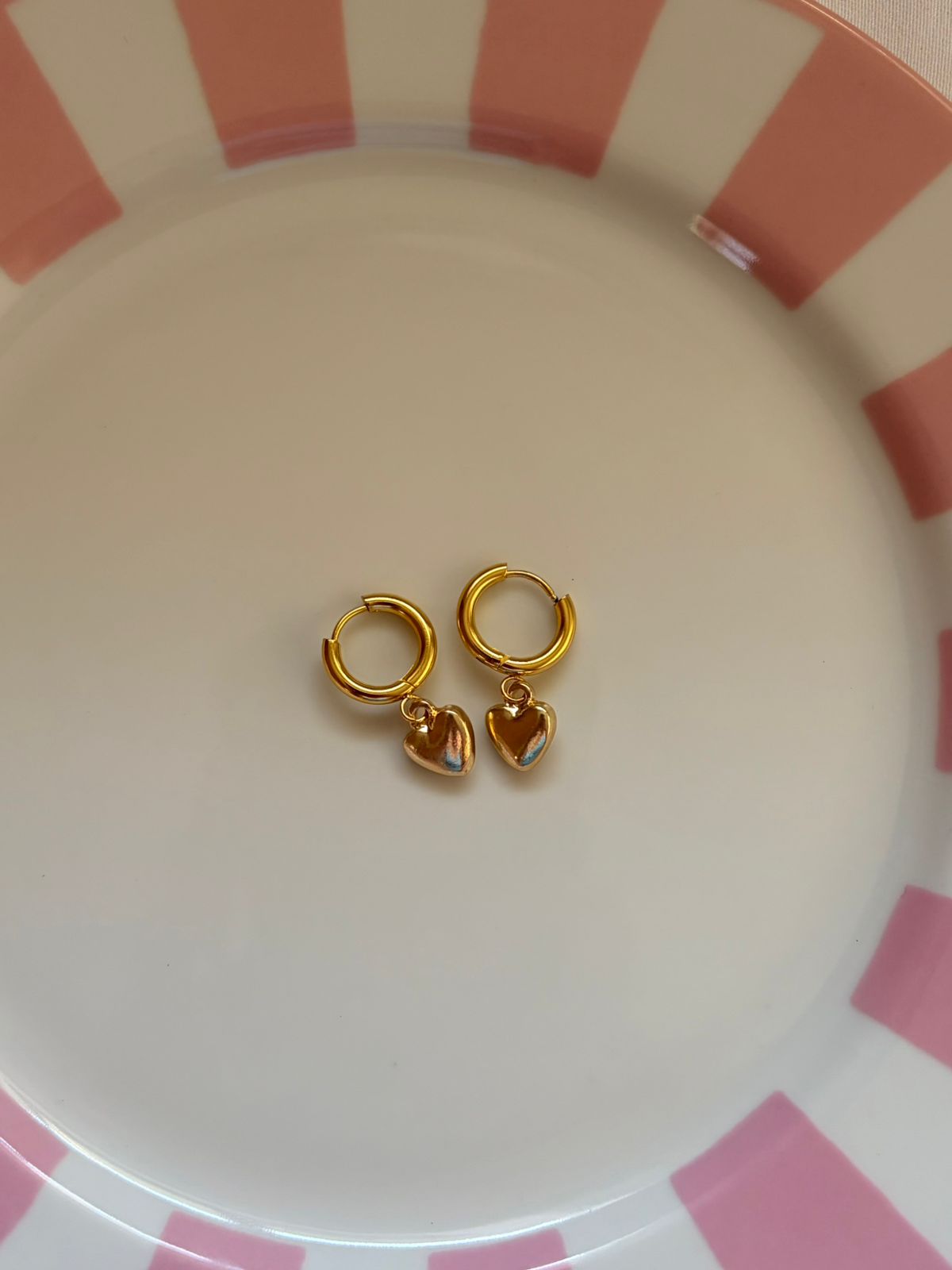 LOVE EARRINGS
