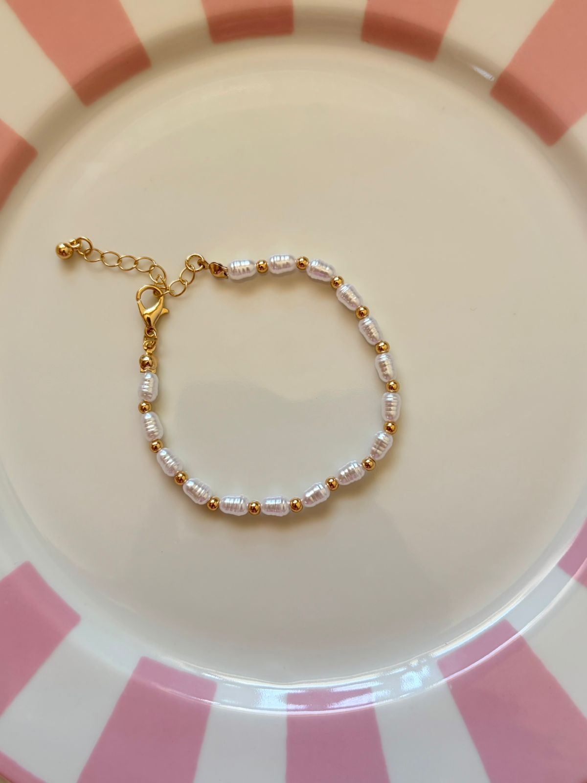 LUNA PEARL BRACELET