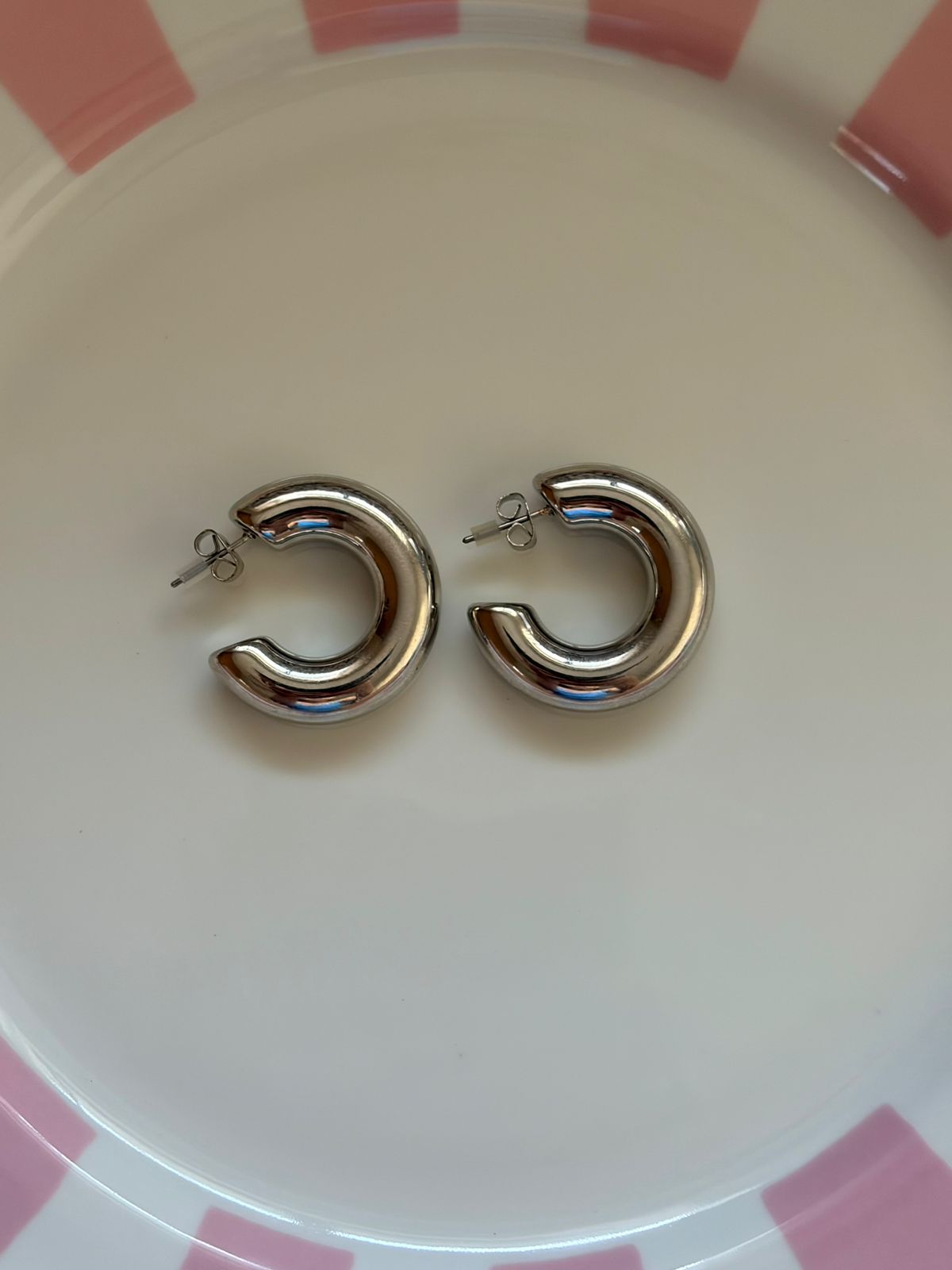 MOONLIGHT GLOW EARRINGS