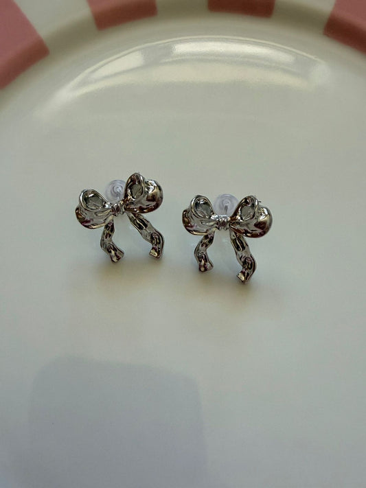 SILVER BOW EARRINGS