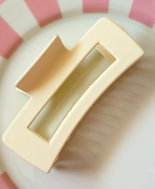 WHITE HAIR CLIP